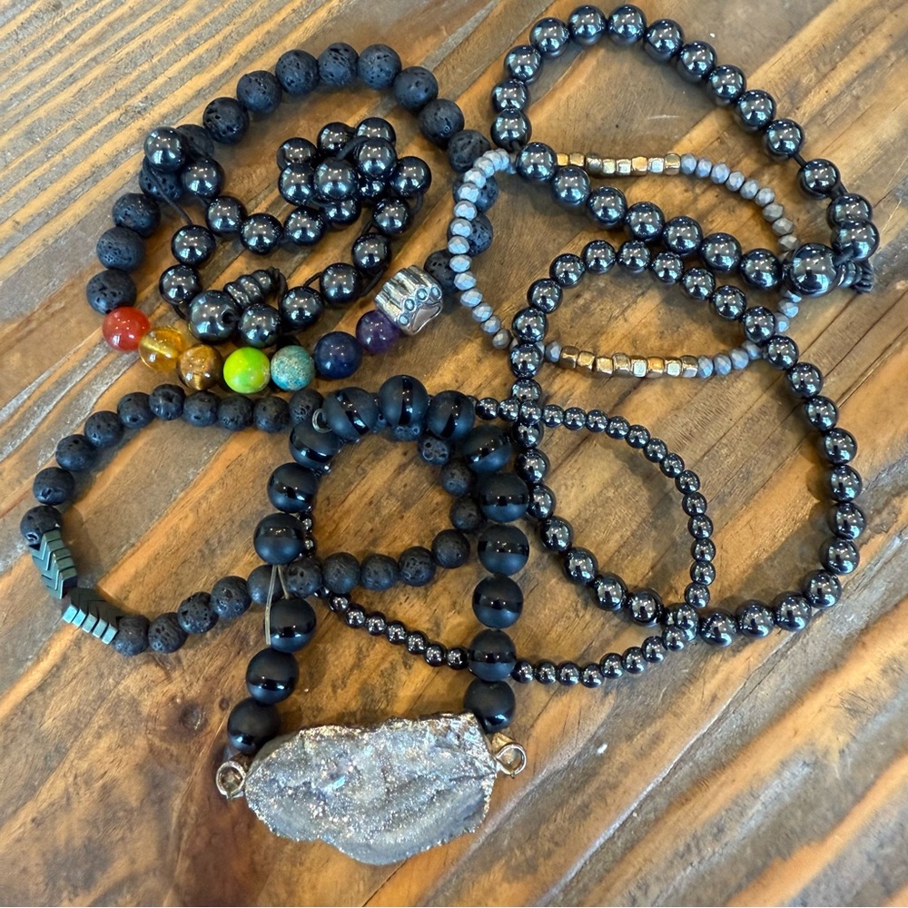 Lot of 8 Various Beads Stretch Beaded Bracelets Crafting Hematite Beads